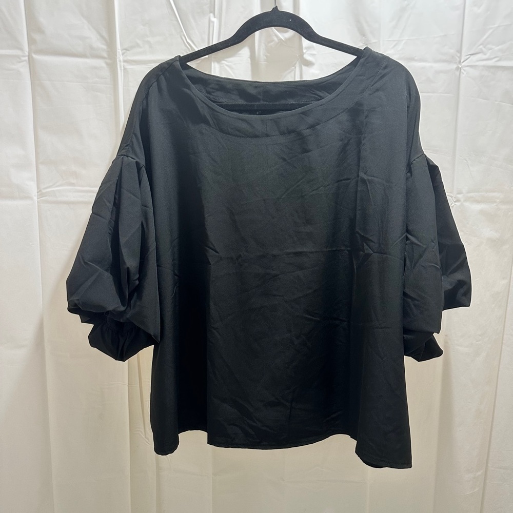 Curvy Girl Black Ruffle Sleeve Top 🆕 - Picture 4 of 5